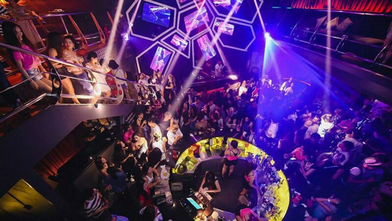 Nightlife In Ho Chi Minh City: The Must Do's 2 People dancing at a nightclub in Ho Chi Minh City