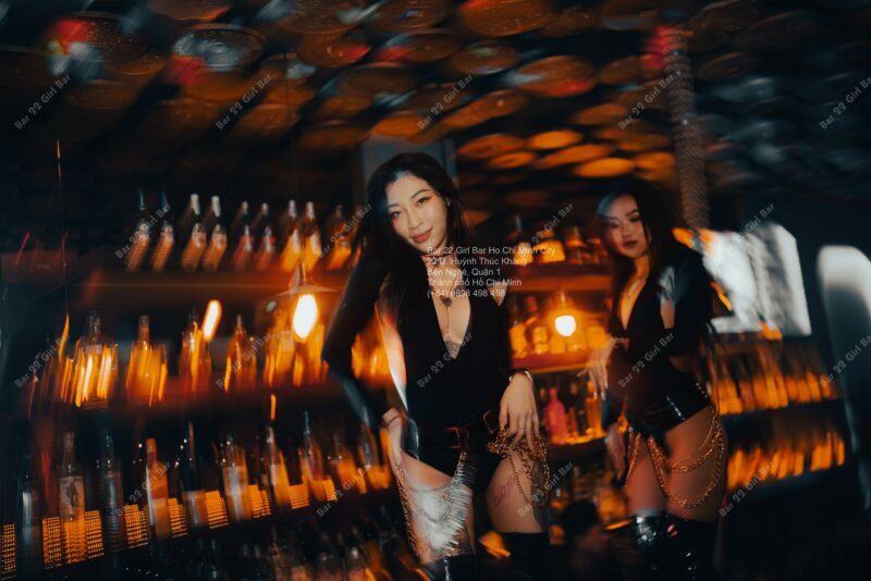酒吧 22 胡志明市 1 岁生日派对 周年纪念 40