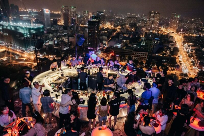 Santai Skybar